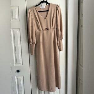 NWOT Beige Midi Dress with V-Neck, Keyhole Cutout and Puff Sleeves Women’s Large